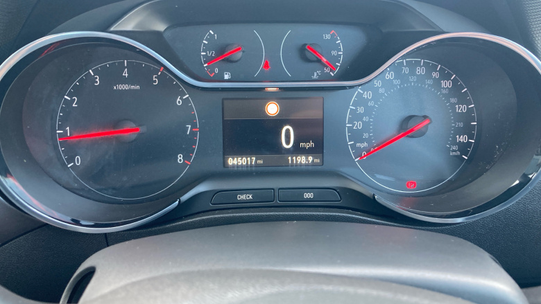 Vauxhall Crossland X 1.2 [83] Elite 5dr Petrol Hatchback